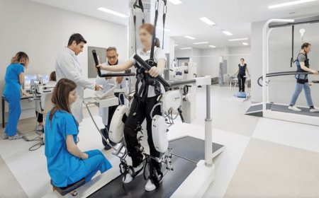 Robotik rehabilitasyonla felçli hastalar yeniden yürüyebiliyor