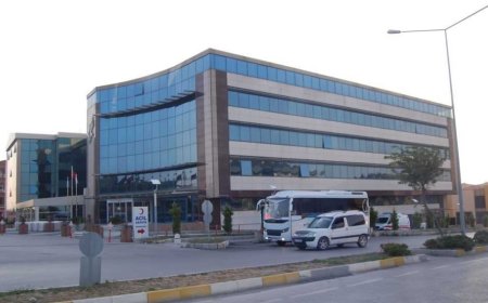 Bandırma Royal Hastanesi’nde Artan Şikayetler: Hastalar Hizmetten Değil, Mağduriyetten Yakınıyor