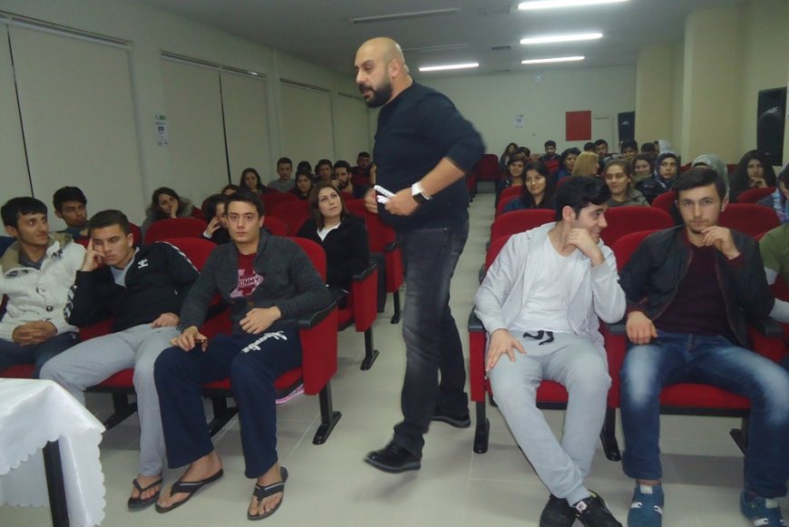 Psikiyatrinin Çok Yönlü İsmi: Doç. Dr. Cüneyt Ünsal’dan Kalbe ve Zihne Dair Derinlemesine Bir Bakış