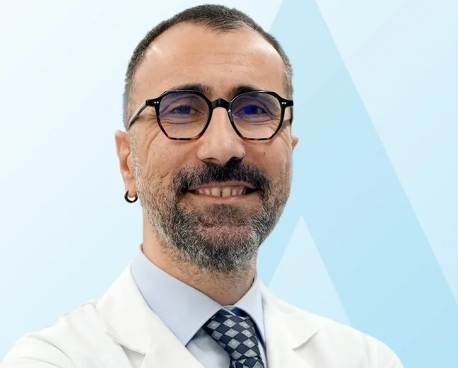Yürürken ayağın takılması düşük ayak belirtisi olabilir